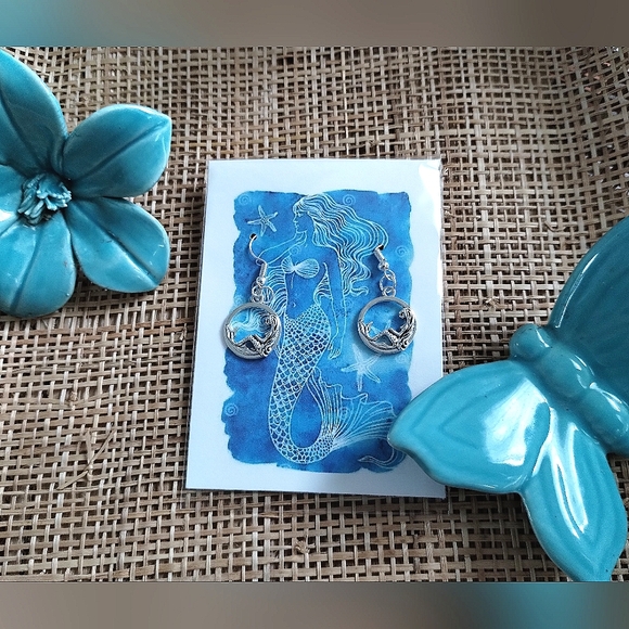 New in Package Mermaid Earrings - Picture 10 of 11